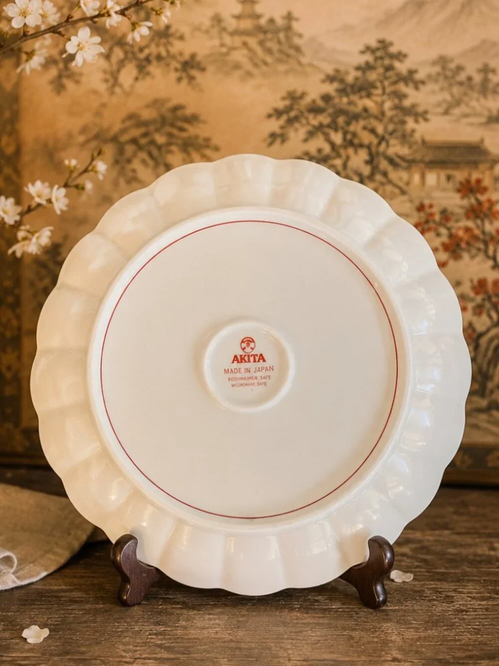 Vintage Japanese Arita Imari Porcelain Scalloped Serving Platter